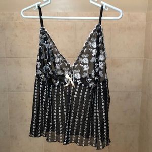 Super Sexy Camisole Top 26/28